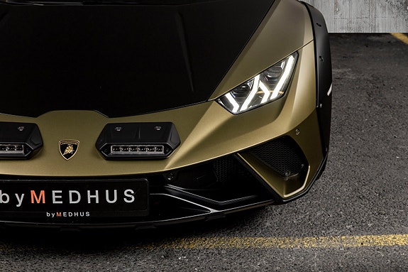 Lamborghini Huracan 5 of 30