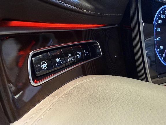 Mercedes-Benz S500 11 of 20
