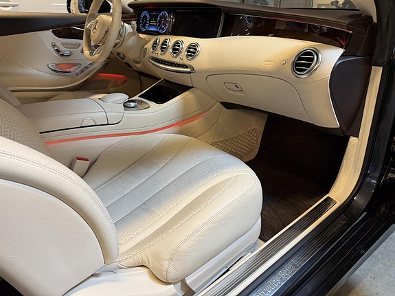 Mercedes-Benz S500 13 of 20