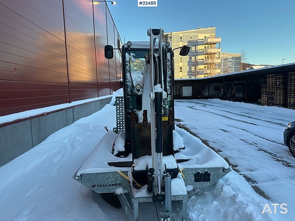 Bobcat E19 minigraver m/ henger, graveskuffe, pusseskuffe og hydraulisk steinklype. SE TIMER! 4 of 13