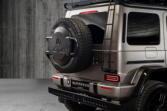 Mercedes-Benz G63 17 of 30