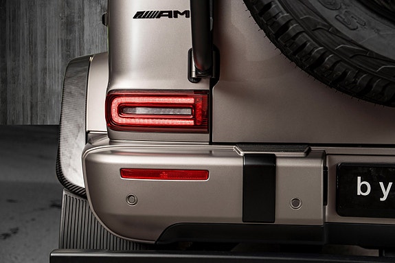 Mercedes-Benz G63 14 of 30
