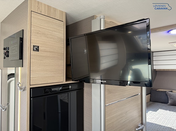 Challenger 328 - Meget Velholdt - Ny fukttest - Automat! 29 of 30