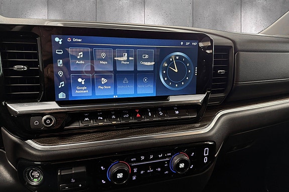 Chevrolet Silverado 1500 21 of 24