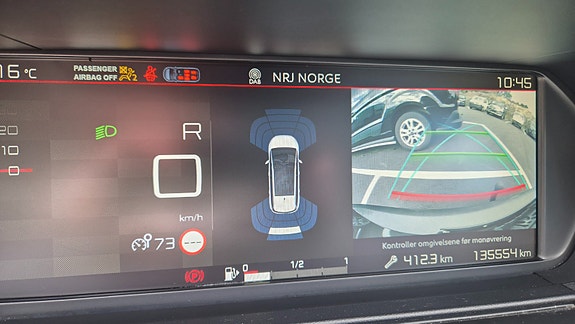 Citroen C4 Picasso 20 of 22