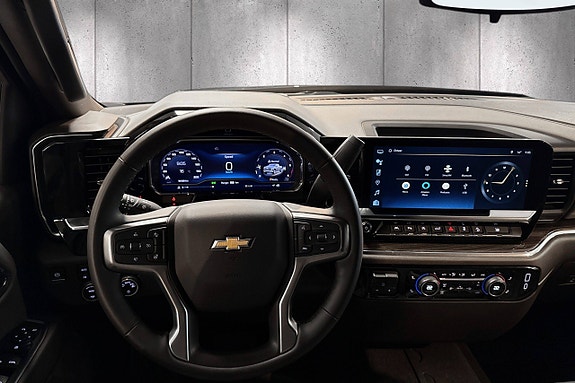 Chevrolet Silverado 1500 9 of 22
