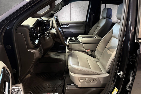 Chevrolet Silverado 1500 10 of 22
