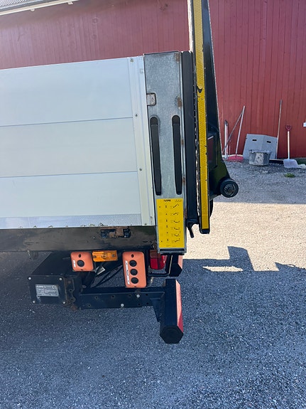 Renault D 280 18 of 27