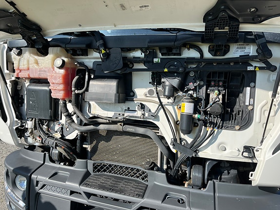 Renault D 280 12 of 27