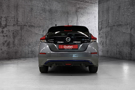 Nissan Leaf 7 of 13