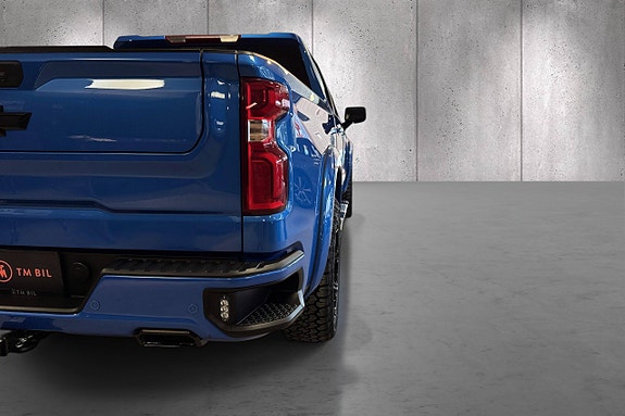Chevrolet Silverado 1500 11 of 27