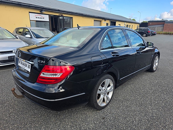 Mercedes-Benz C200 d 5 of 26