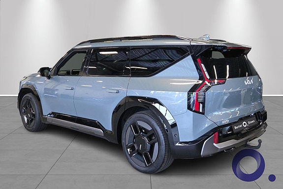 Kia EV9 3 of 30