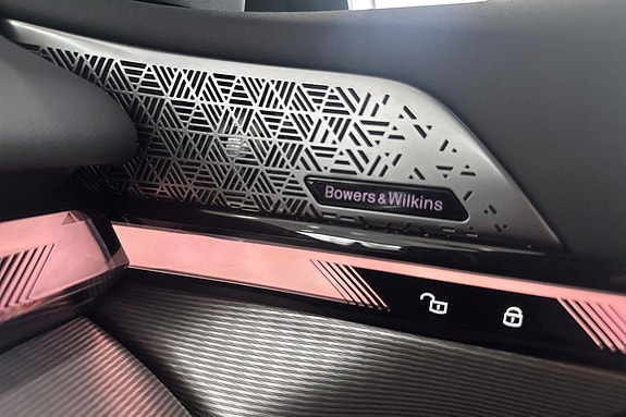 BMW i5 15 of 22