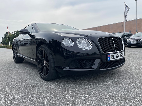 Bentley Continental GT 3 of 30