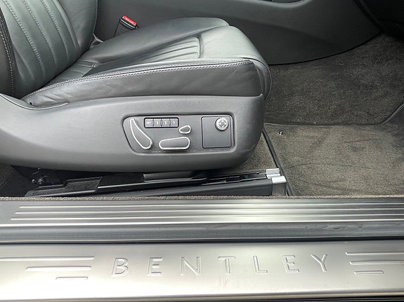 Bentley Continental GT 21 of 30