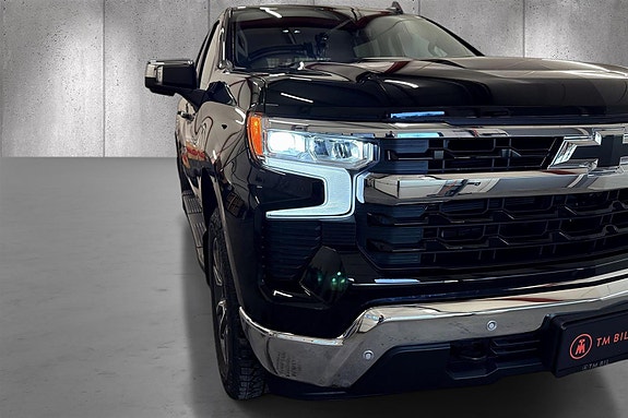 Chevrolet Silverado 1500 11 of 30