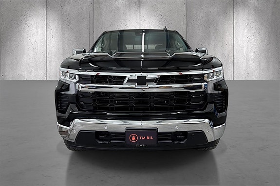 Chevrolet Silverado 1500 10 of 30