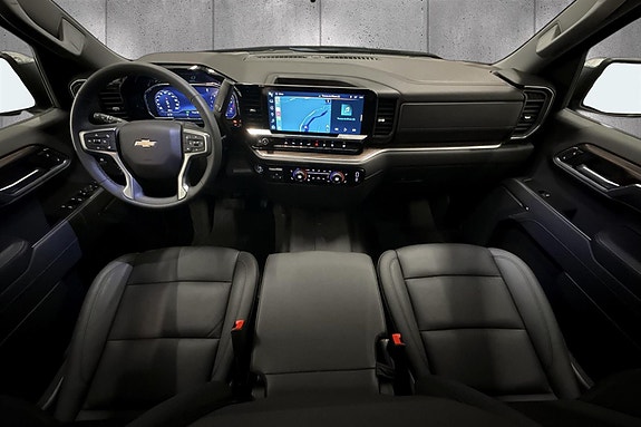 Chevrolet Silverado 1500 27 of 30