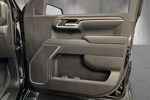 Chevrolet Silverado 1500 25 of 30