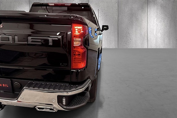Chevrolet Silverado 1500 13 of 30