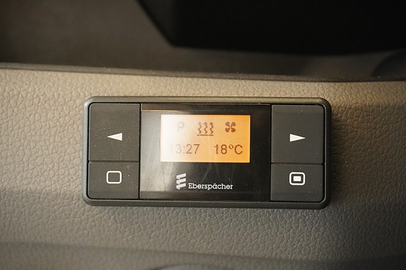 Volkswagen Crafter 21 of 30