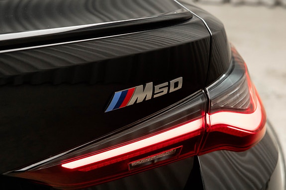 BMW i4 16 of 30
