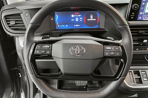 Toyota Proace 12 of 24