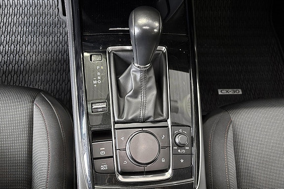 Mazda CX-30 12 of 16