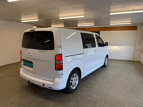 Peugeot e-Expert 5 of 21
