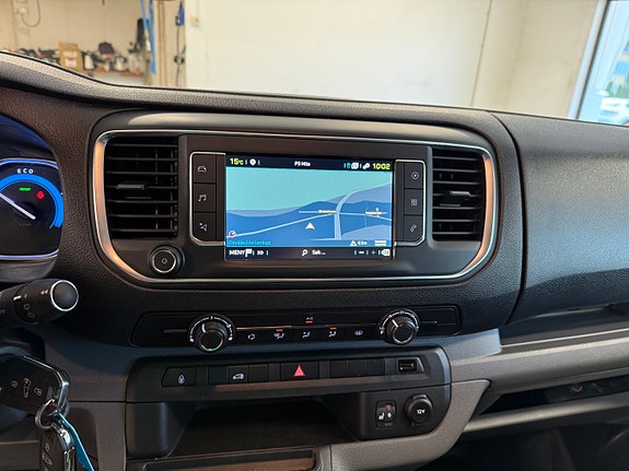 Peugeot e-Expert 15 of 21