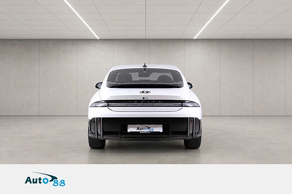 Hyundai Ioniq 6 5 of 30