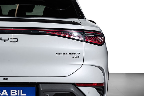 BYD Sealion 7 4 of 30
