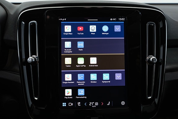 Volvo XC40 25 of 30