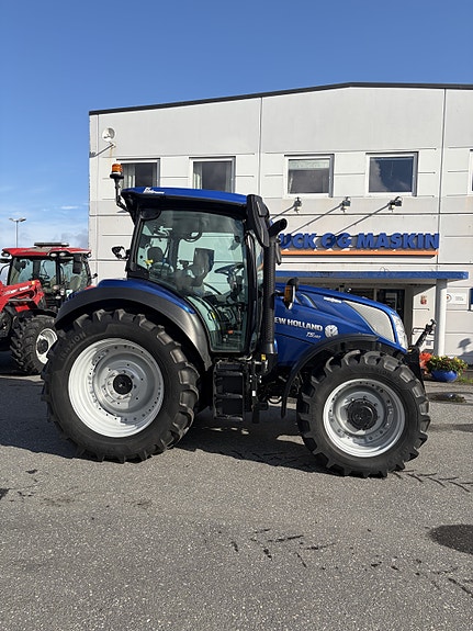New Holland T5 140 AC