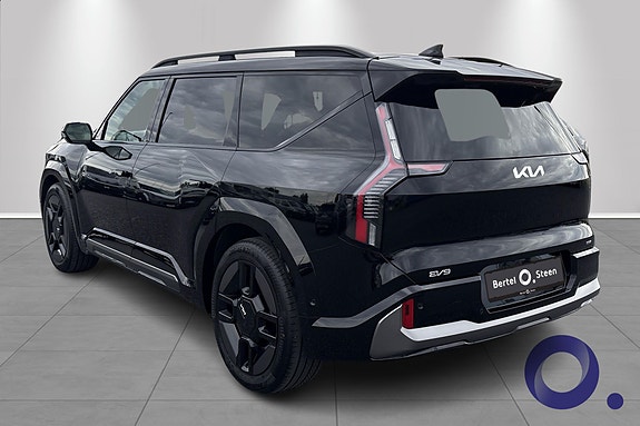 Kia EV9 3 of 23