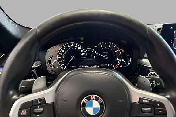 BMW 520d 14 of 18