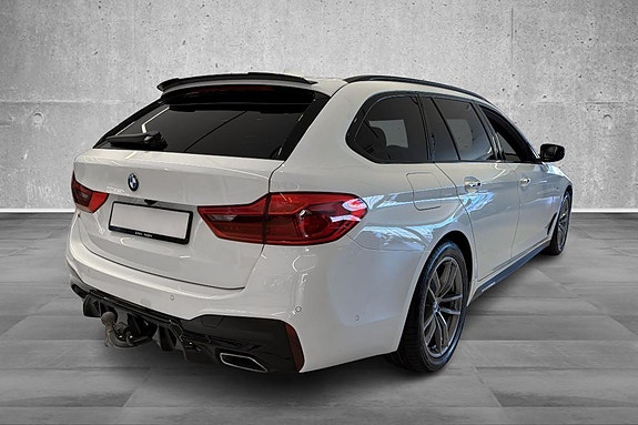 BMW 520d 3 of 18
