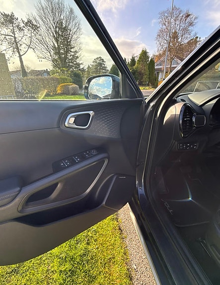 Kia e-Soul 7 of 11