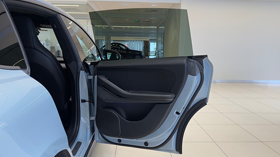 NIO ET5 26 of 30