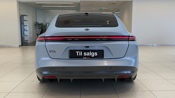 NIO ET5 8 of 30