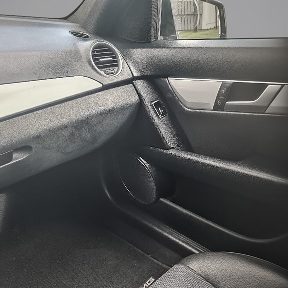 Mercedes-Benz C220 d 13 of 21