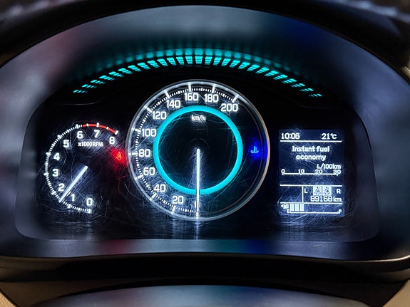 Suzuki Ignis 9 of 15