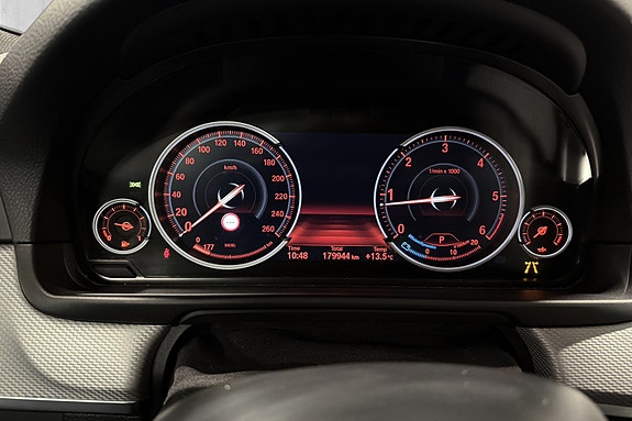 BMW 520d 15 of 25