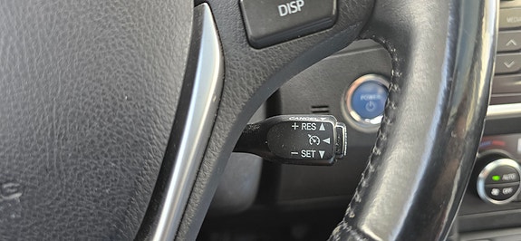 Toyota Auris 23 of 30