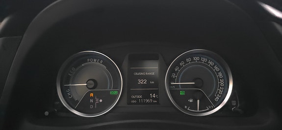 Toyota Auris 16 of 30