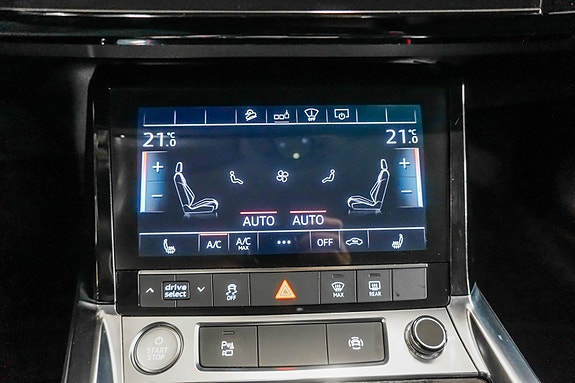 Audi e-tron 19 of 30