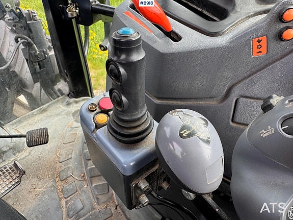 New Holland TS125A m/ frontlaster. Ny kløtsjpakke! 30 of 30