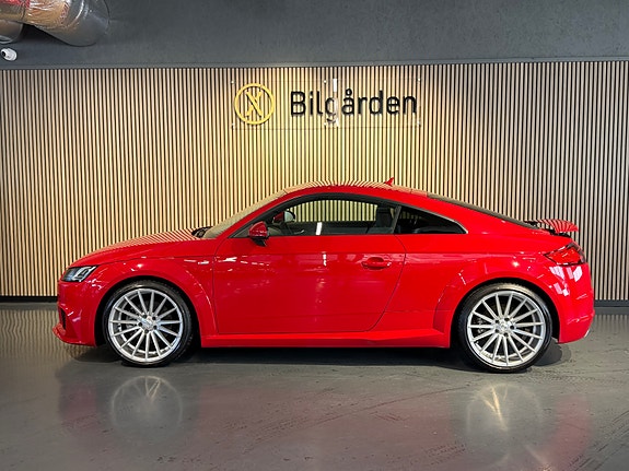 Audi TT 12 of 30