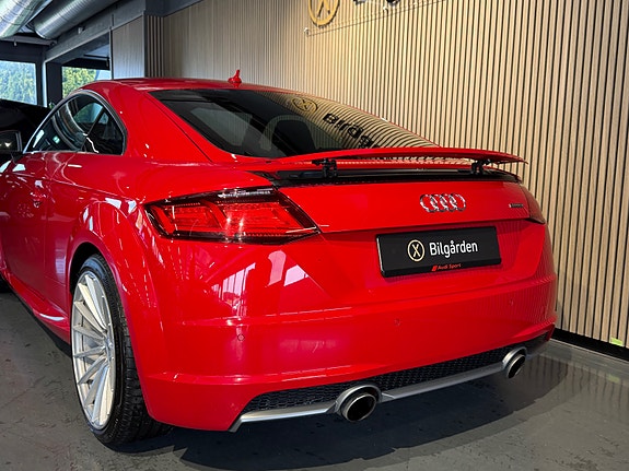 Audi TT 14 of 30